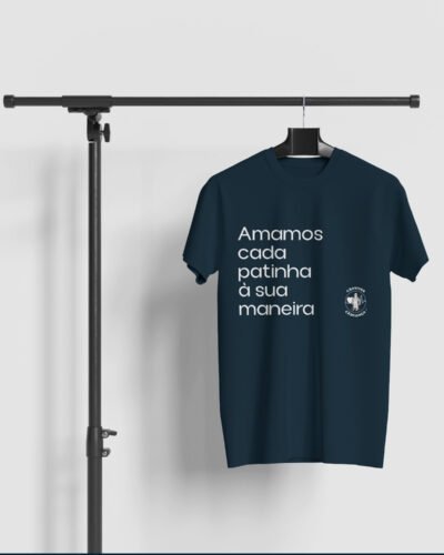 T-shirt Amamos cada patinha